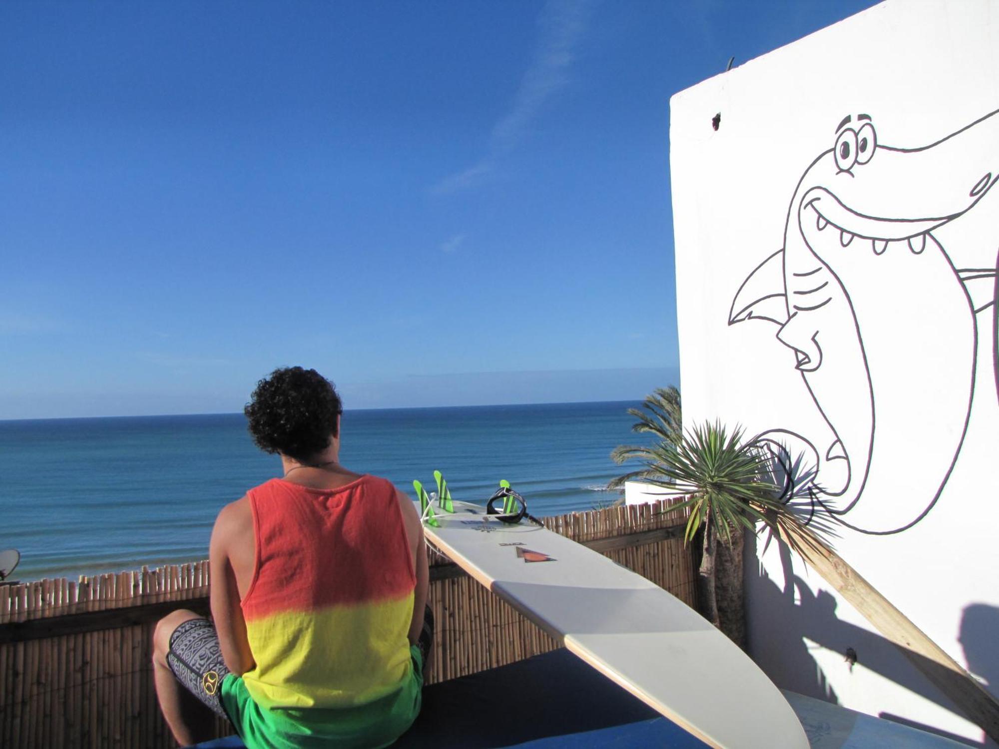 Bed & Breakfast Surf & Travel Camp